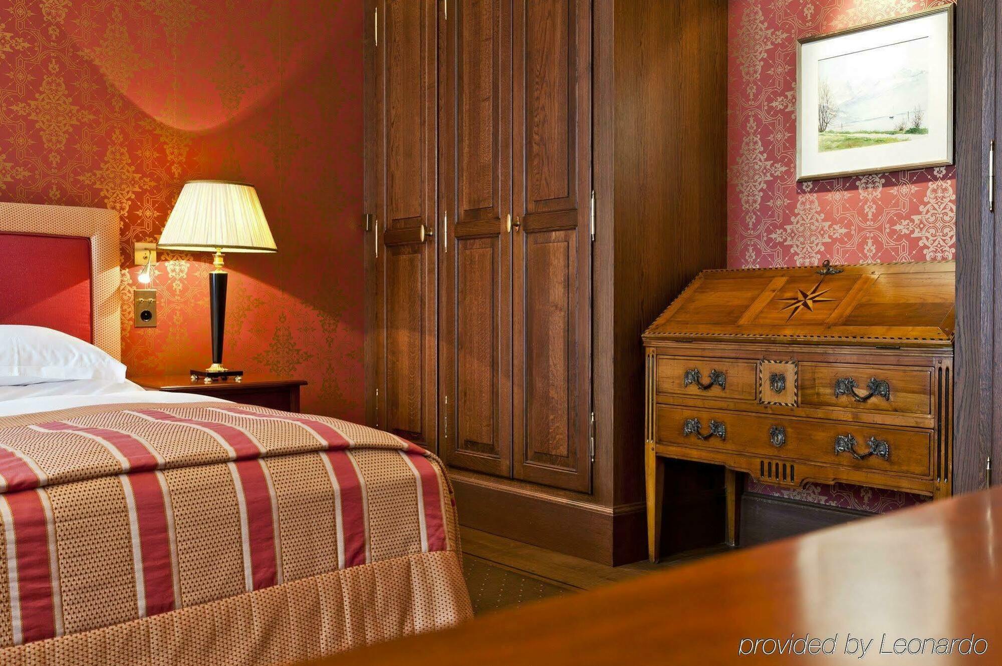 Grand Hotel Les Trois Rois Basilea Esterno foto